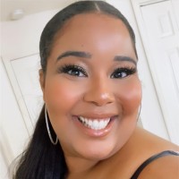 Leslie Tucker