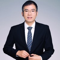 张卫平