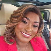 Yvette G.