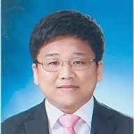 김용완