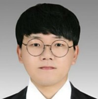 김용하