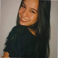 Camile Carvalho