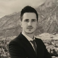 Simone Pezzo