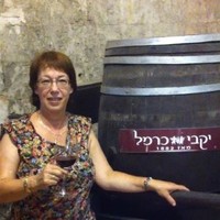 Valerie Hecht