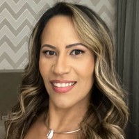 Elisangela Menezes