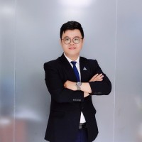 Mr Lee Bach