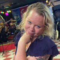 Shelly Honeysuckle