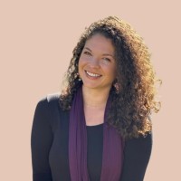 Eliana Mijangos-Brown