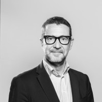 Dr. Fernando Garriga Ariño