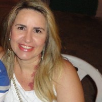 Paula Chaves