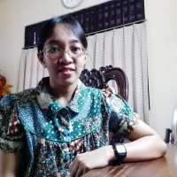 Sri Wahyuni Wulandari