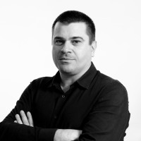 Evandro Valim Mayer Mengue