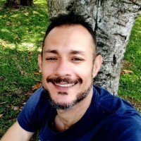 ARMANDO CASTRO