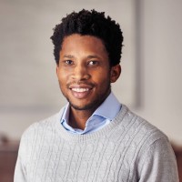 Onalenna Tshabangu