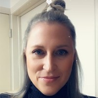 Kristin Dee