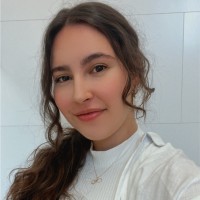 Luana Esther Lacerda