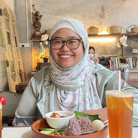 Effi Sazali