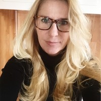 Manuela Groß