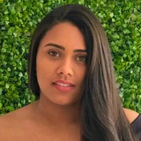 Ana Cláudia Oliveira Santos