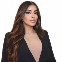 Helia M