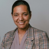 Susan Stuart, Mfa, Abd