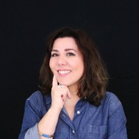 Romina Pecora, Md