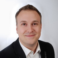 Benjamin Knapp
