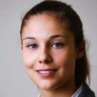 Julia Jakes