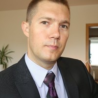 Péter Dombovári