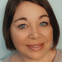 Kelli Shan
