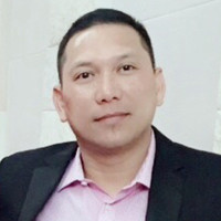 Leslie Samia