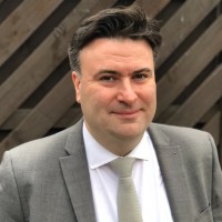 Darren Gillan