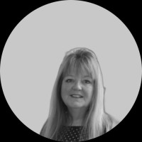 Sian Phillips.  Everything DISC® Partner.