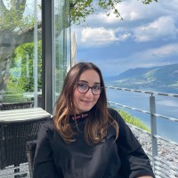 Inès Bouziane