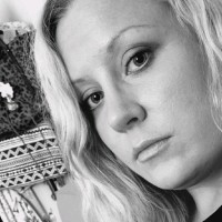 Victoria Å.