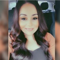 Amelia Flores