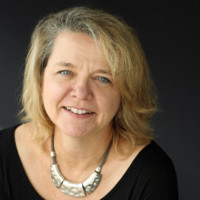 Lori Willcox (she/her)
