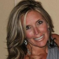 Lisa Avrett