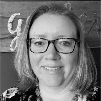 Jennifer Super, Ms, Cem