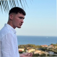 Luka Yung