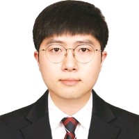 Heehong Yang