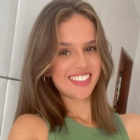 Larissa Carloni