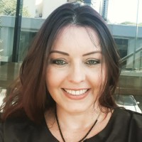 Claudia Alessandra Oliveira