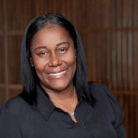 Shelley Lowe