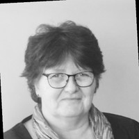 Erna Toller