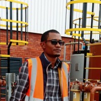 Achille P Mbuyi