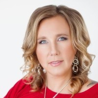 Holly Schnell