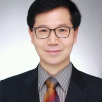 최창일