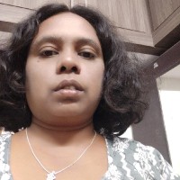 Santhiya V