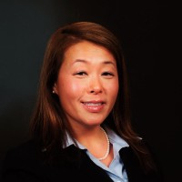 Su Kim, Cfa